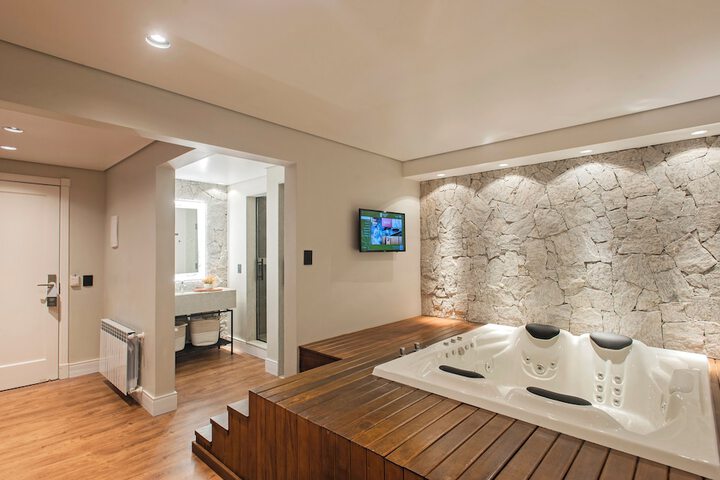 Room 15 of 56