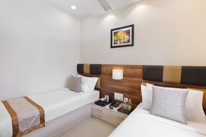 Room 19 of 36