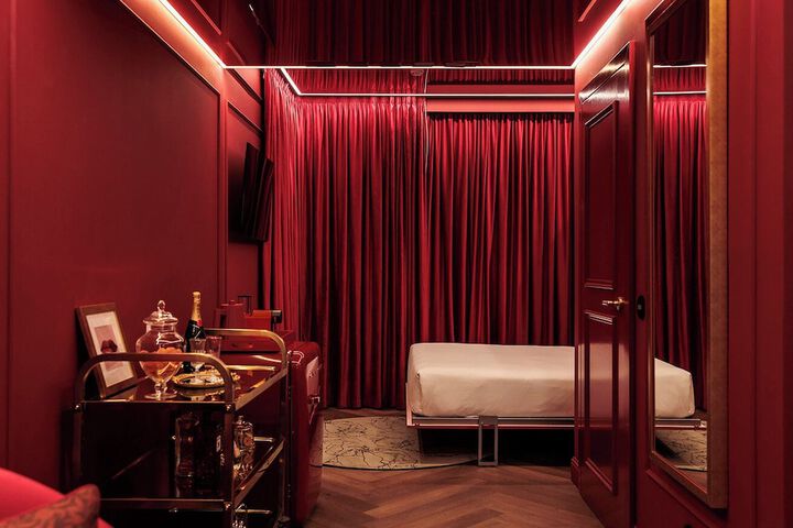 Room 47 of 141