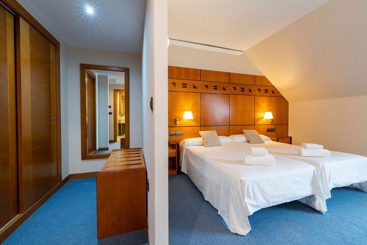 Room 37 of 124