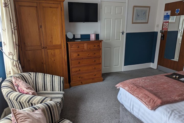Room 13 of 101