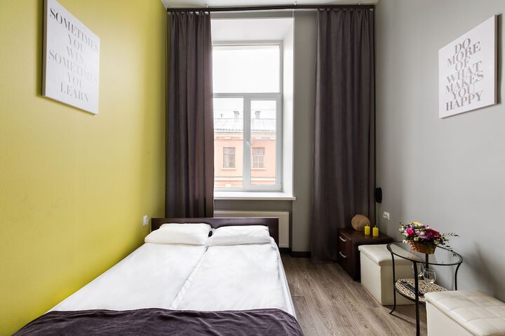 Room 18 of 30