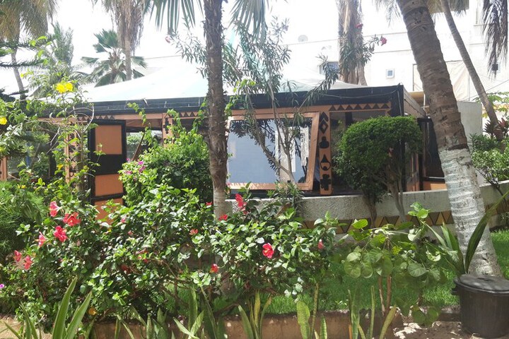 Hotel Exterior 49 of 54