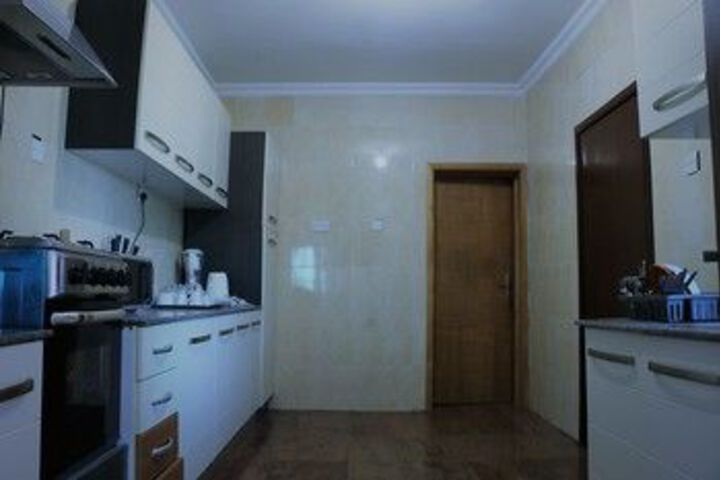 Room 2 of 4