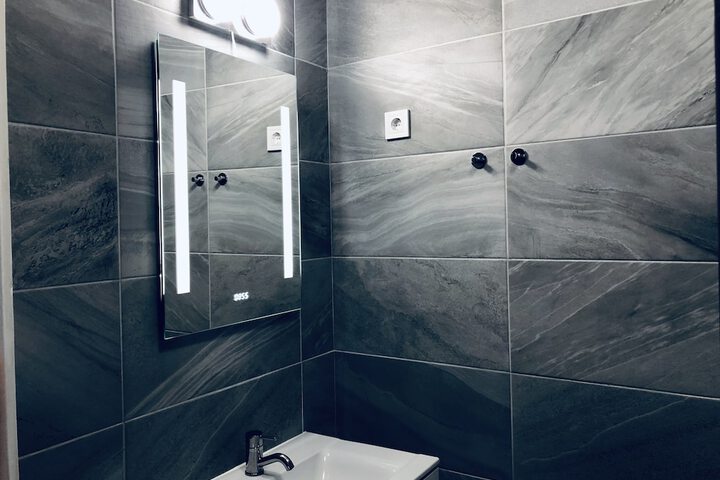 Room 29 of 94