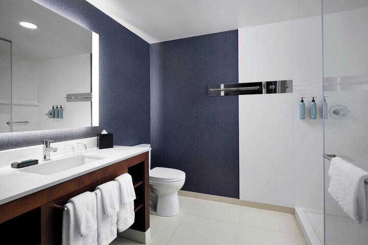 Room 21 of 41