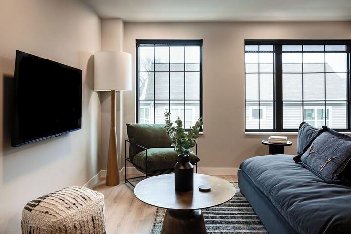 Room 18 of 25