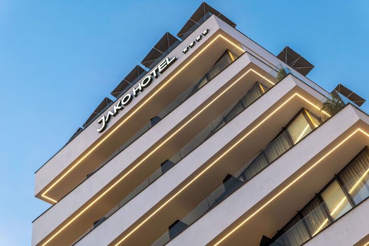 Hotel 73 of 76