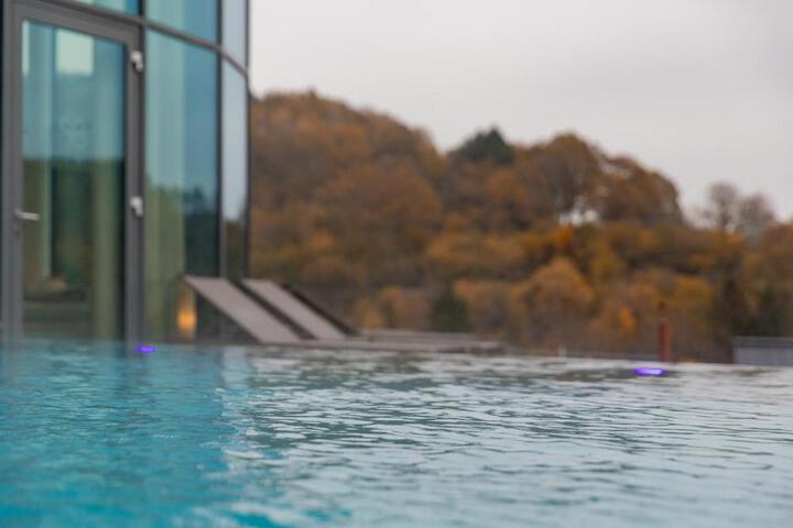 Pool 14 of 23