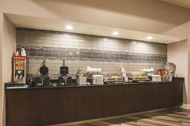 Breakfast/Coffee Service 42 of 47