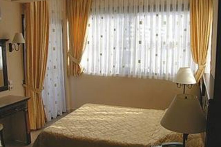 Bonjour Boutique Hotel