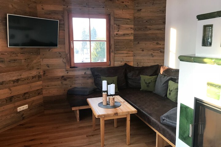 Room 3 of 20