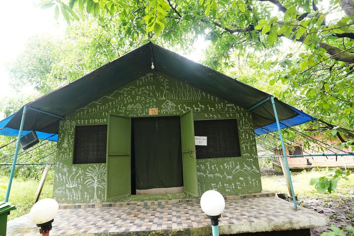 Room 10 of 59