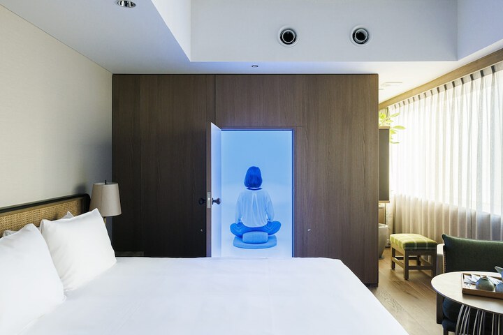 Room 62 of 135