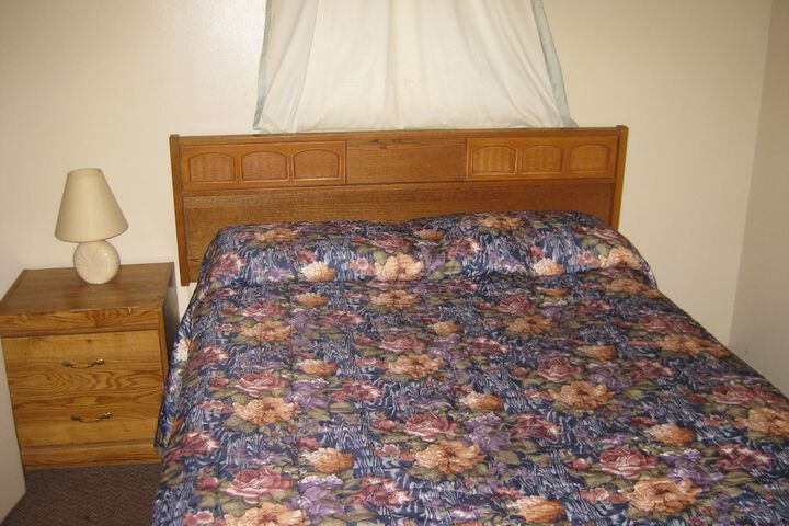 Room 6 of 50