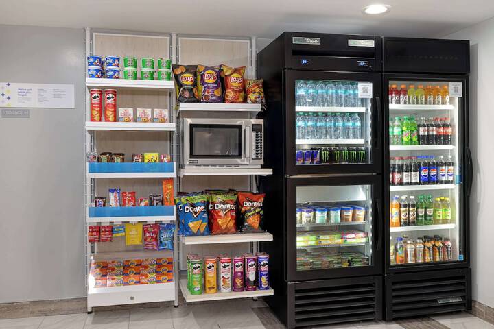 Snack bar