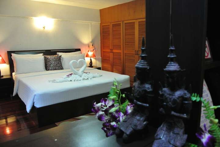 Room 21 of 44