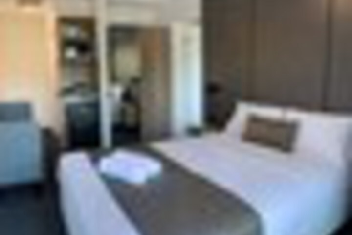 Room 41 of 132