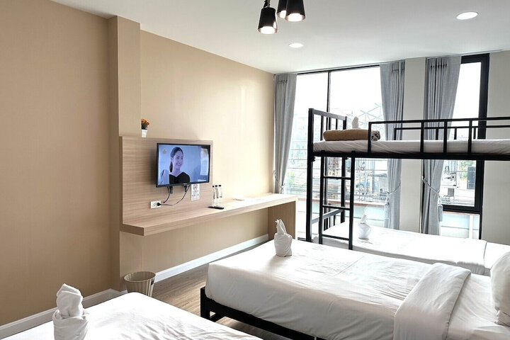 Room 49 of 167
