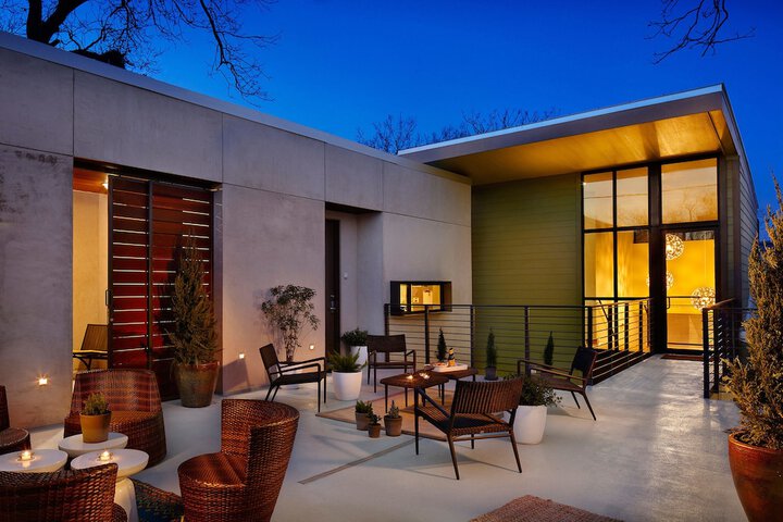 Terrace/Patio 70 of 77