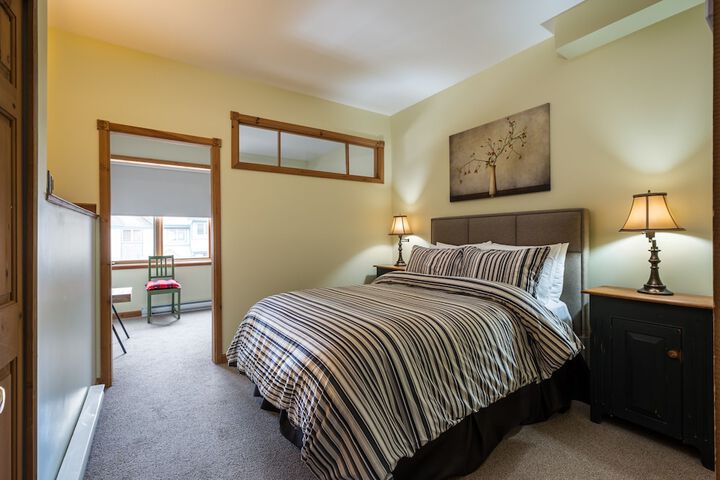 Room 9 of 45