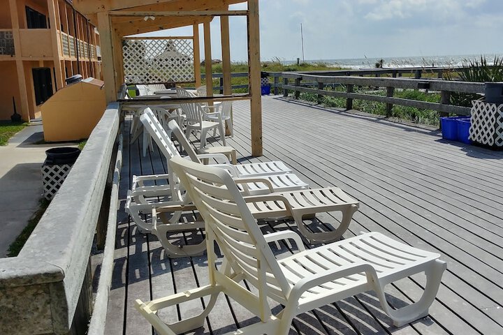 Sundeck