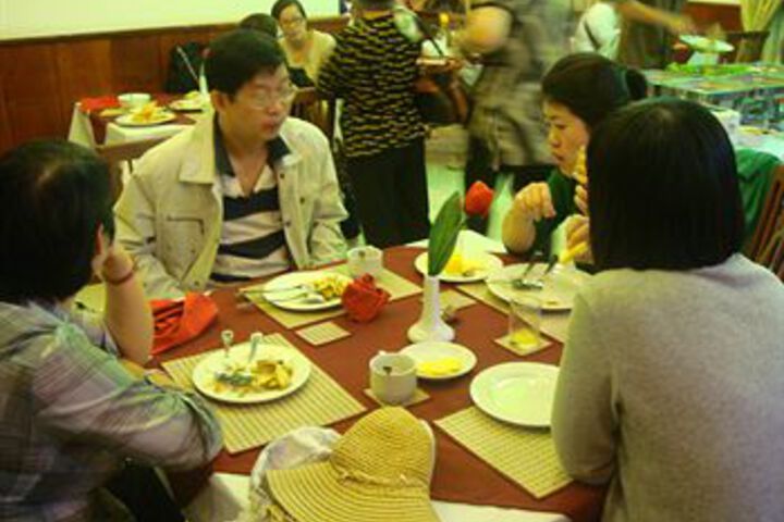 Dining 7 of 30