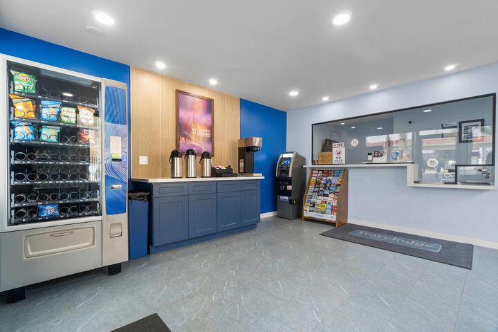 Hotel Interior 4 of 62