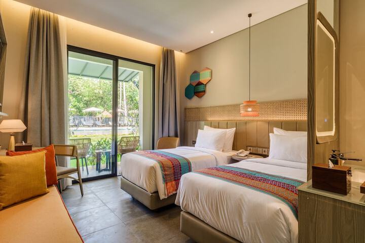 Room 40 of 119