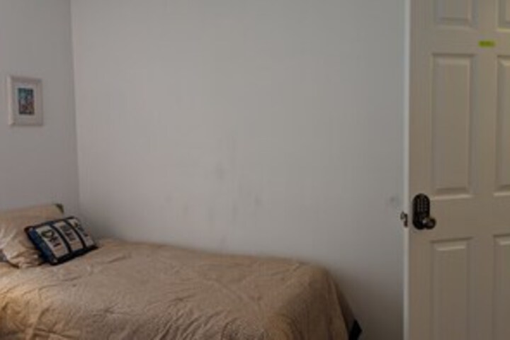 Room 31 of 37