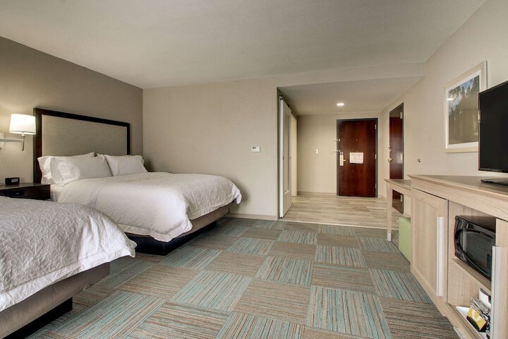 Room 19 of 53