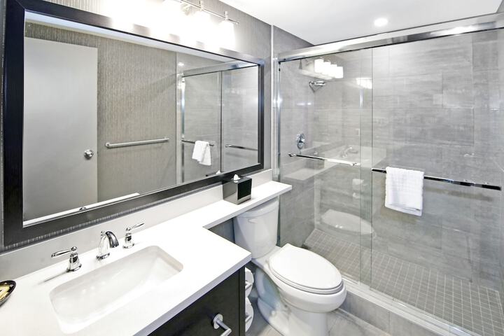 Bathroom shower