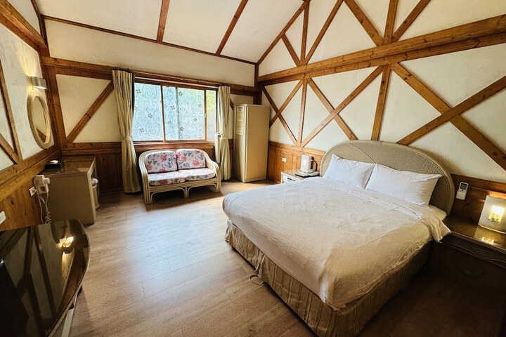 Room 10 of 59