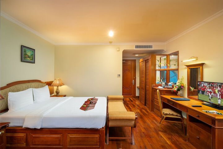 Room 15 of 55