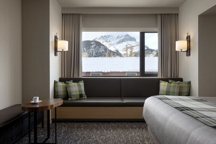 Room 22 of 53