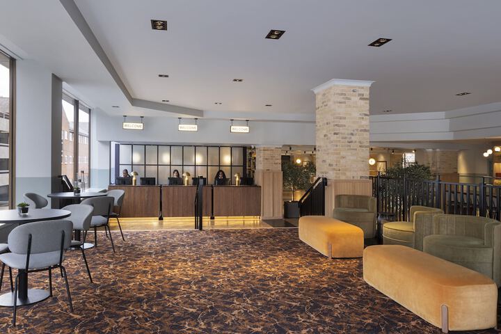 Guest Lobby