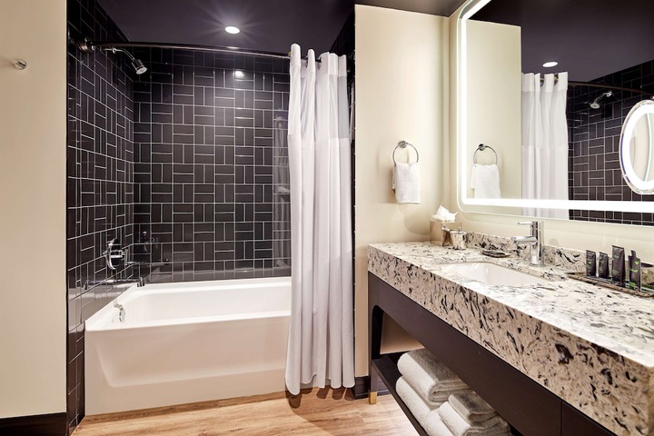 Bathroom shower