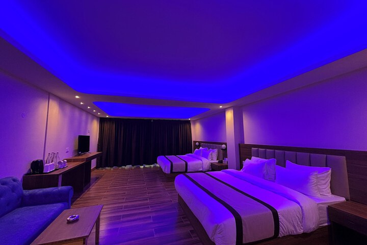 Room 46 of 67