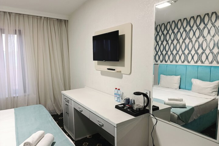 Room 14 of 72