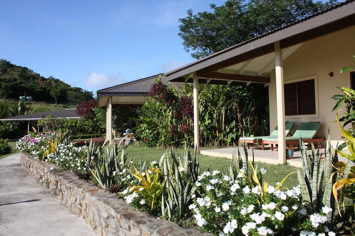 Hotel Exterior 203 of 246