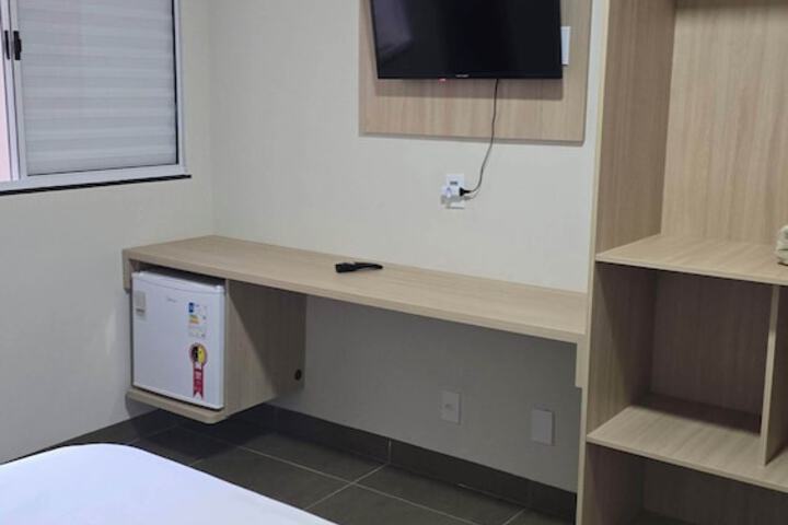 Room 32 of 91