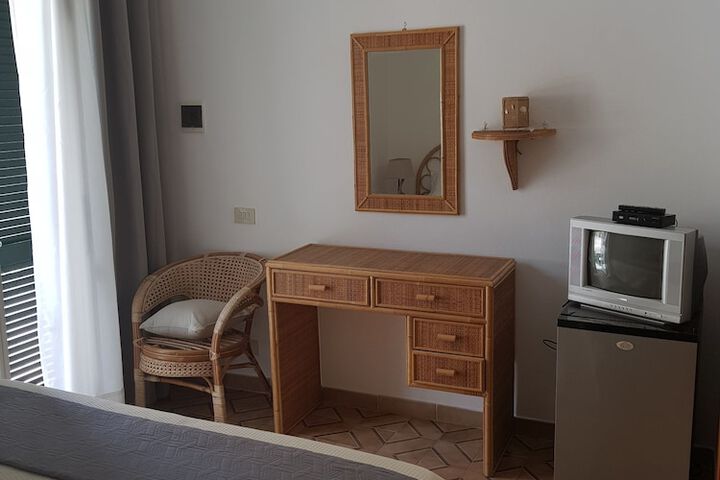 Room 40 of 69
