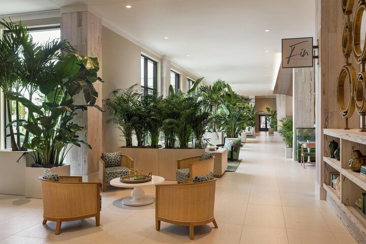 Hotel Interior 5 of 128