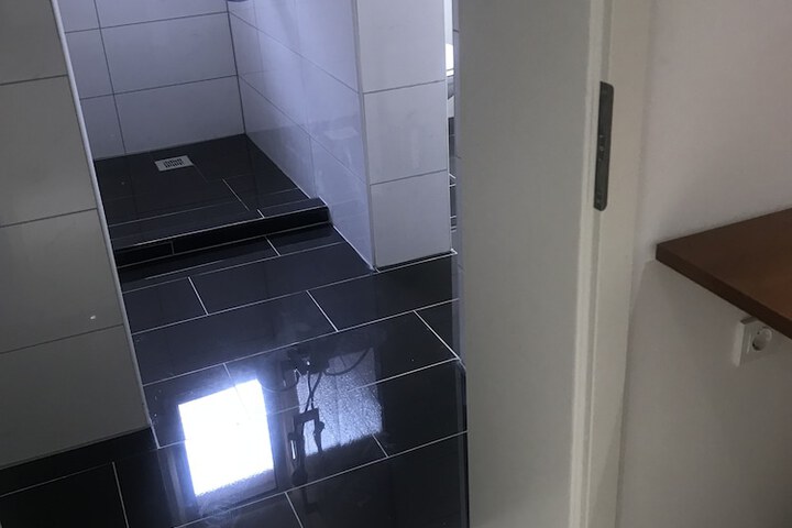 Room 17 of 29