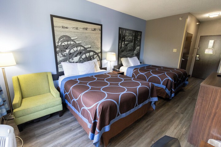 2 Double Beds (20 of 21)