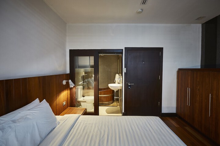 Room 39 of 50