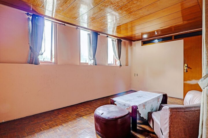 Hotel Interior 16 of 35