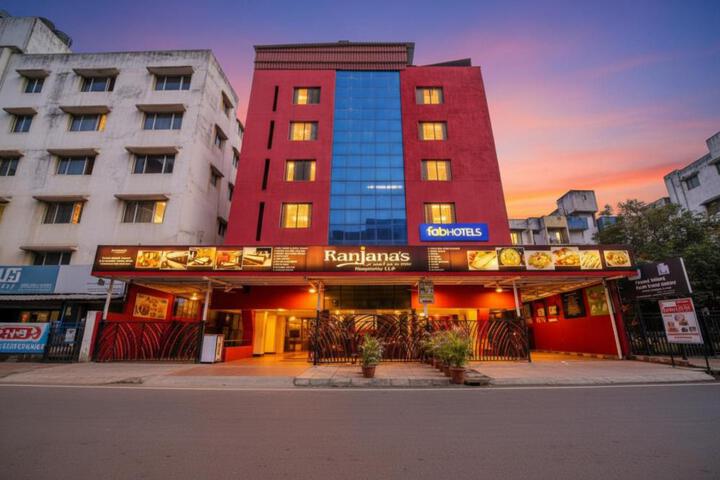 FabHotel Ranjanas