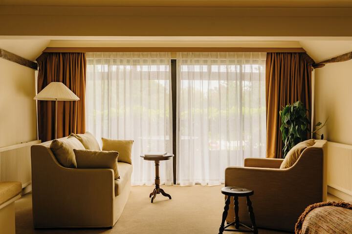 Room 23 of 75