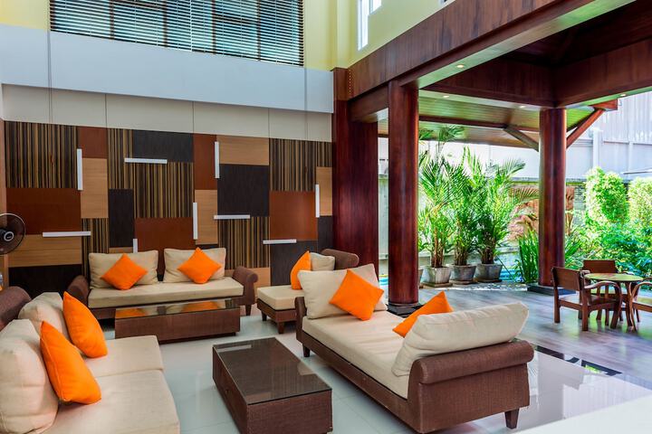 Hotel Interior 7 of 164